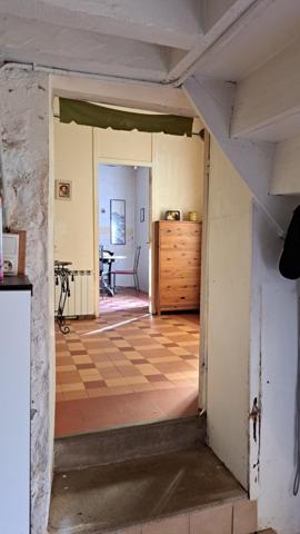 CORPS DE FERME à rénover  sur terrain 1900m²