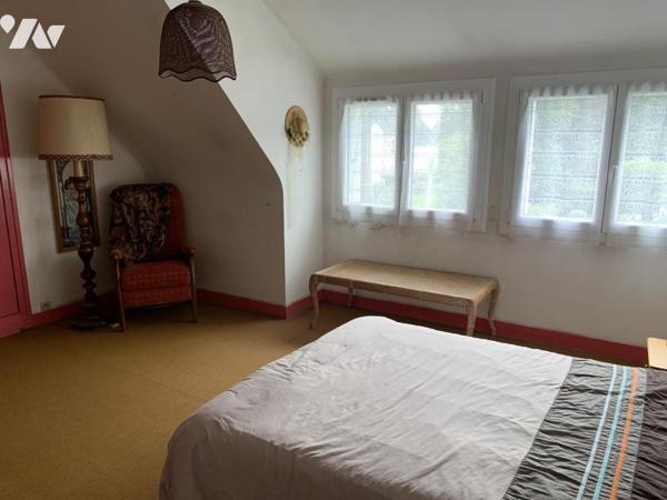 Au centre ville maison des années 1970