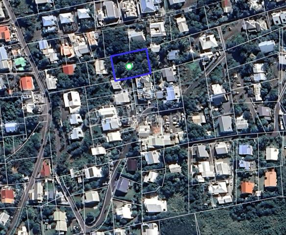 Terrain de 1 018 m²