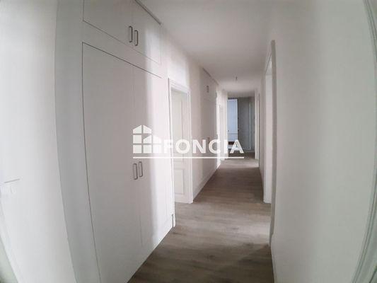 Location Appartement 5 pièces 166.6 m² - Saint-dié-des-vosges 88100