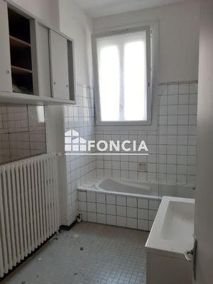 Location Appartement 5 pièces 166.6 m² - Saint-dié-des-vosges 88100