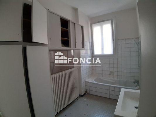 Location Appartement 5 pièces 166.6 m² - Saint-dié-des-vosges 88100