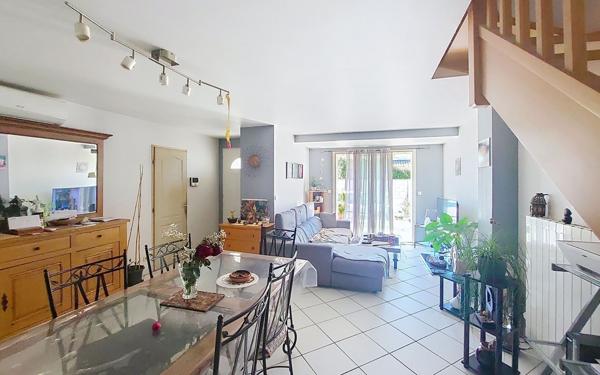 Maison à vendre    4 pièces • 83,55 m2 Gallargues-le-Montueux