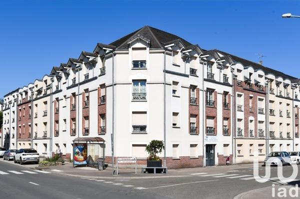 Appartement 2 pièces de 44 m² à Albert (80300)