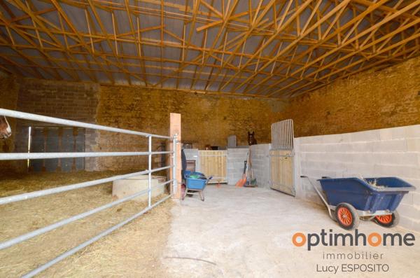 🌟 Rare à la vente – Propriété équestre en pierres 🌳 14 hectares de terrain