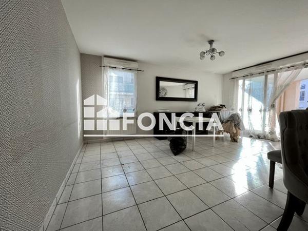 Location Appartement 3 pièces 68.66 m² - 77/79 AV DU GENERAL FRERE Lyon 69008