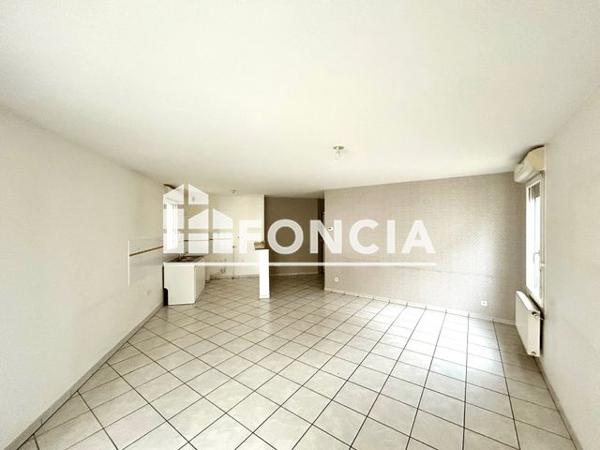 Location Appartement 3 pièces 68.66 m² - 77/79 AV DU GENERAL FRERE Lyon 69008