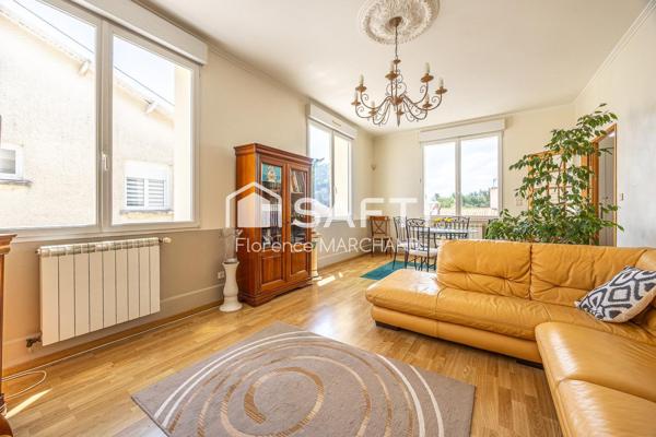 Maison familiale avec espaces de vie indépendants-Idéale grande famille ou projet d'accueil