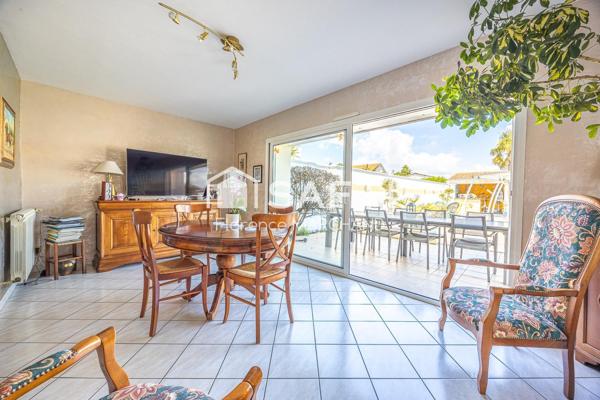 Maison familiale avec espaces de vie indépendants-Idéale grande famille ou projet d'accueil