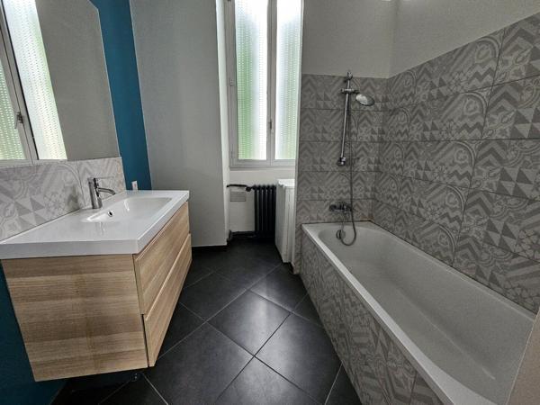 Appartement T2 avec stationnement centre-ville Carcassonne Carcassonne