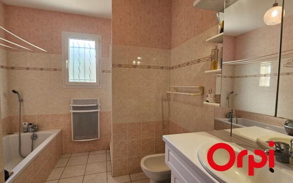 Maison à vendre    4 pièces • 93,40 m2 Saint-Genis-Laval