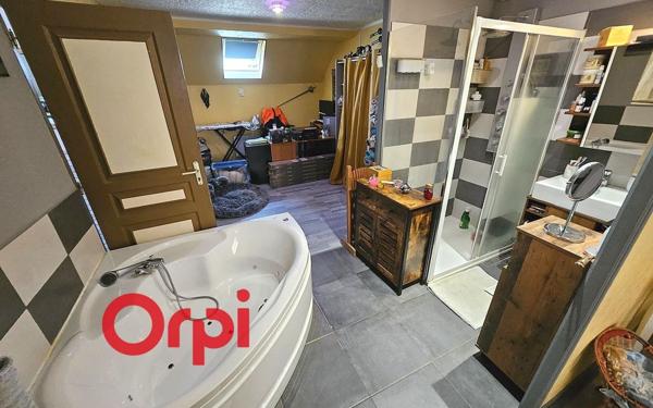 Maison à vendre    6 pièces •  Thiberville