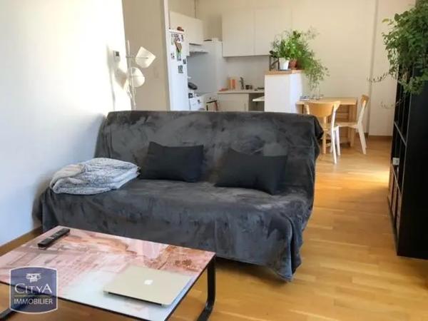 Appartement à louer 2 pièces 39.17m² Riom (63200)
