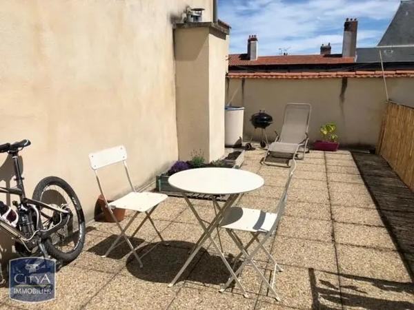 Appartement à louer 2 pièces 39.17m² Riom (63200)