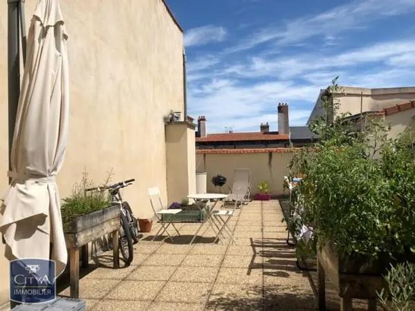 Appartement à louer 2 pièces 39.17m² Riom (63200)