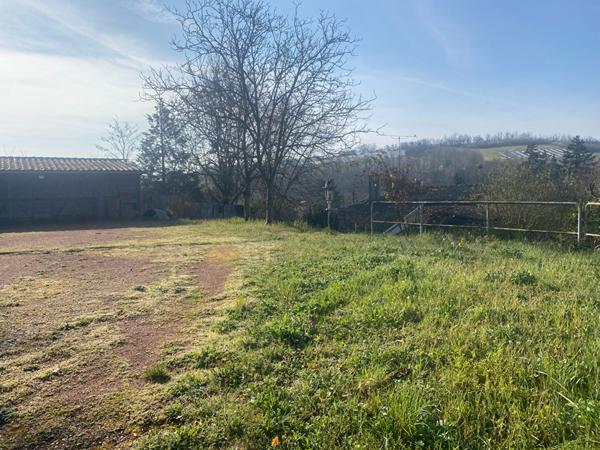 Maison à vendre à Thurins - 130m² avec beaux volumes sur terrain de 1110 m²