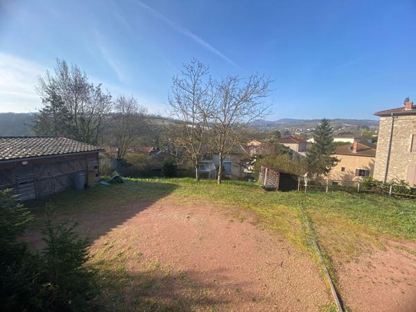 Maison à vendre à Thurins - 130m² avec beaux volumes sur terrain de 1110 m²