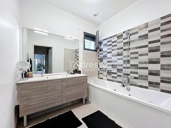 Maison Montevrain 7 pièces 189 m2