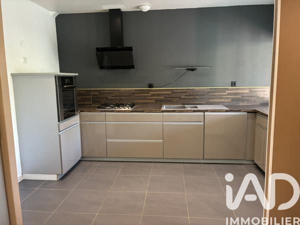 Appartement à vendre 4 pièces 98 m² Gruchet-le-Valasse
