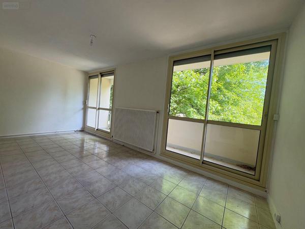 Appartement à vendre à Mâcon en Saône-et-Loire (71000), ref : 13779/992