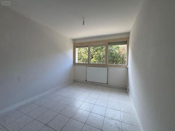 Appartement à vendre à Mâcon en Saône-et-Loire (71000), ref : 13779/992