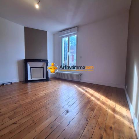 Vente                                                      Maison
                        
                     4 pièces                      95 m2                     à Crécy-la-Chapelle