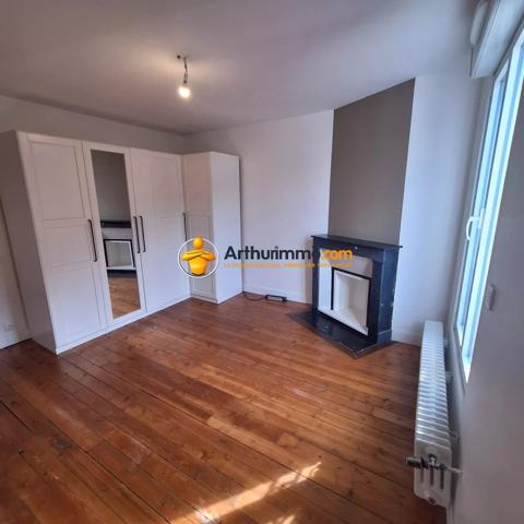 Vente                                                      Maison
                        
                     4 pièces                      95 m2                     à Crécy-la-Chapelle