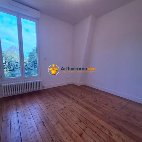 Vente                                                      Maison
                        
                     4 pièces                      95 m2                     à Crécy-la-Chapelle