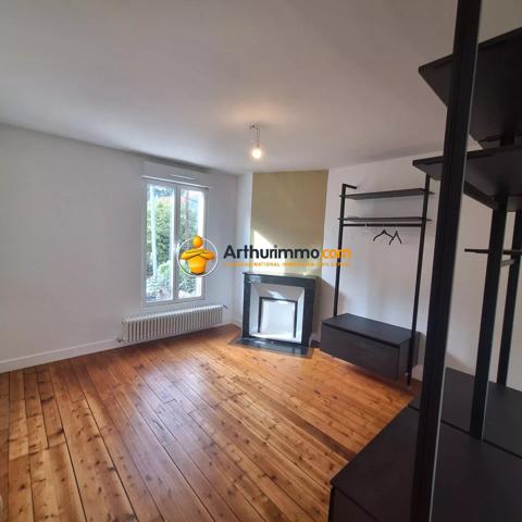 Vente                                                      Maison
                        
                     4 pièces                      95 m2                     à Crécy-la-Chapelle