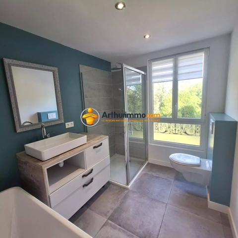 Vente                                                      Maison
                        
                     4 pièces                      95 m2                     à Crécy-la-Chapelle