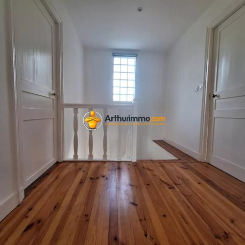 Vente                                                      Maison
                        
                     4 pièces                      95 m2                     à Crécy-la-Chapelle