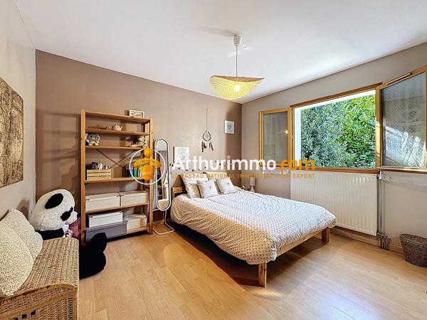 Vente                                                      Maison
                        
                     4 pièces                      96 m2                     à Bourgoin-Jallieu