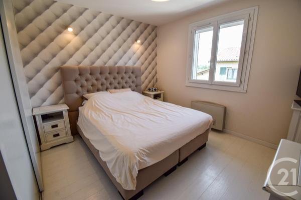 Maison à vendre  9 pièces - 180,34 m2 MISERIEUX - 01