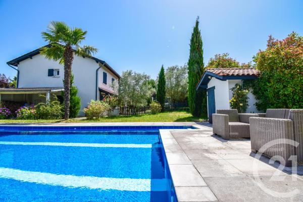 Maison à vendre  9 pièces - 180,34 m2 MISERIEUX - 01