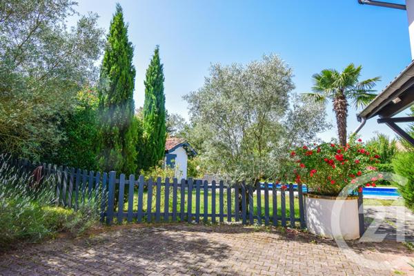 Maison à vendre  9 pièces - 180,34 m2 MISERIEUX - 01