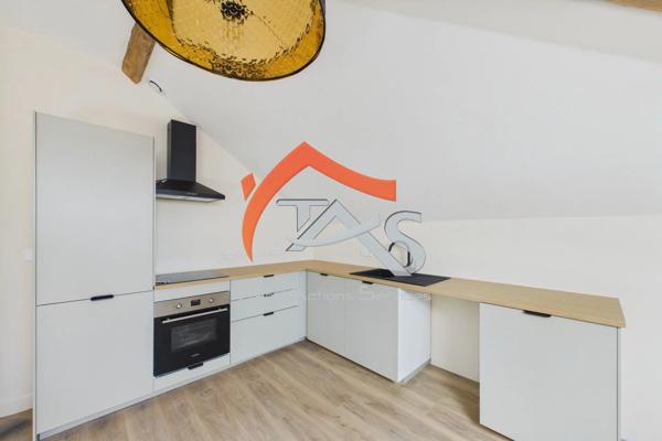 Vente                                                      Appartement
                        
                     4 pièces                      65 m2                     à Saint-Chamond