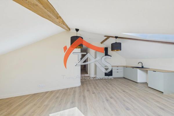 Vente                                                      Appartement
                        
                     4 pièces                      65 m2                     à Saint-Chamond