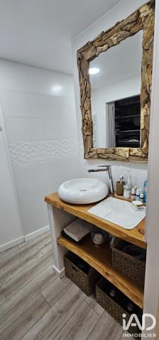 Immeuble à vendre 230 m² Bédarrides