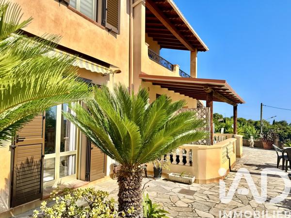 Maison à vendre 8 pièces 213 m² Menton