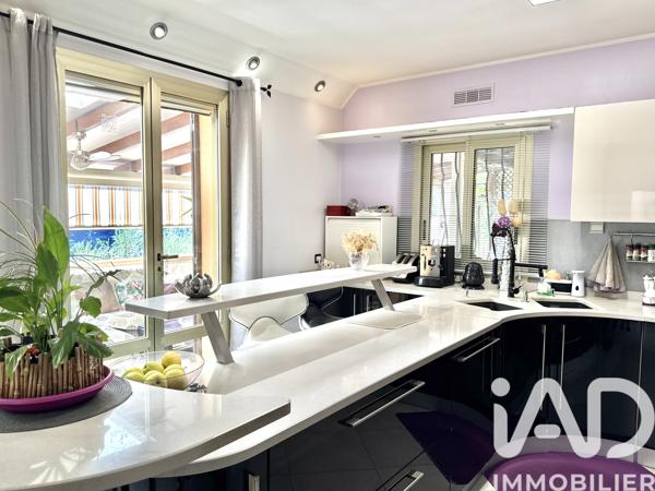 Maison à vendre 8 pièces 213 m² Menton