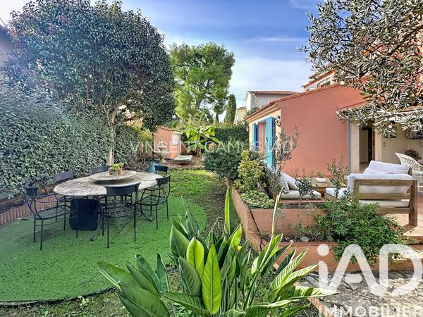 Maison à vendre 7 pièces 188 m² Sanary-sur-Mer