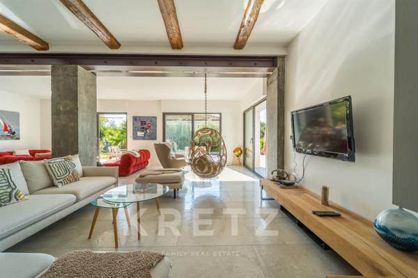 Exceptionnelle rénovation avec vue mer