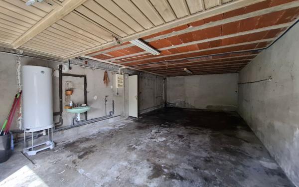 Immeuble à vendre    2 pièces •  Grisolles