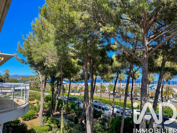 Appartement à vendre 4 pièces 90,36 m² Hyères