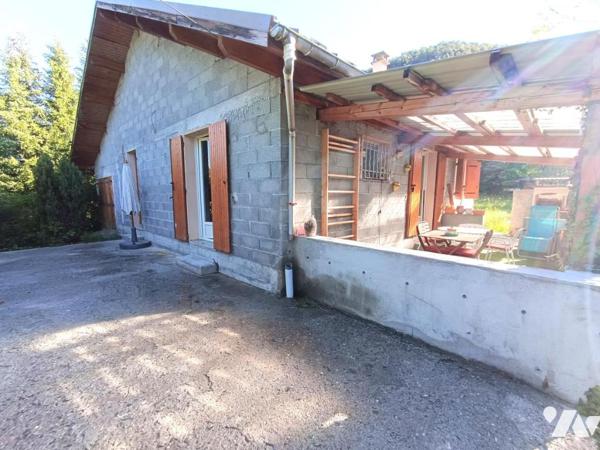 Vente Pavillon T3 + garage à Montclar