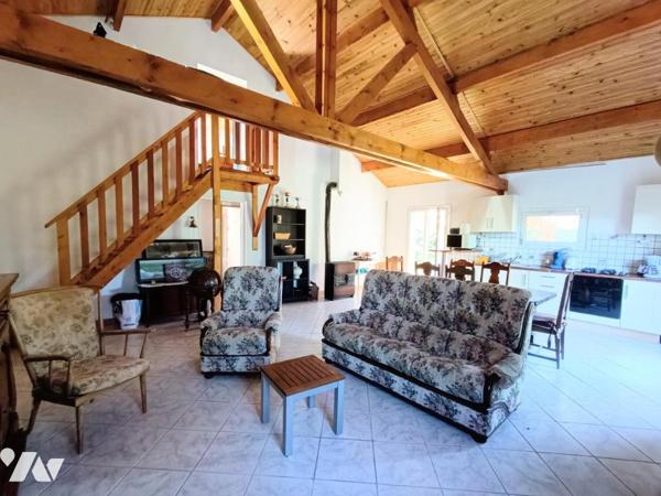 Vente Pavillon T3 + garage à Montclar
