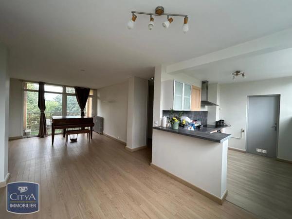 Appartement à louer 4 pièces 89.06m² Sedan (08200)