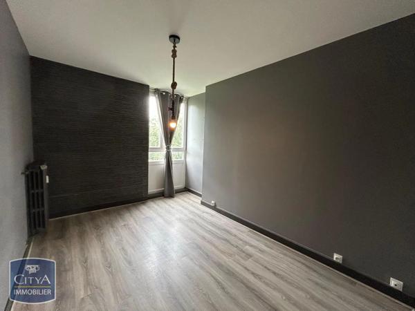 Appartement à louer 4 pièces 89.06m² Sedan (08200)