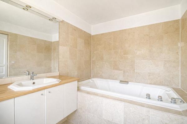 Appartement Antony 5 pièce(s) 127.15 m2