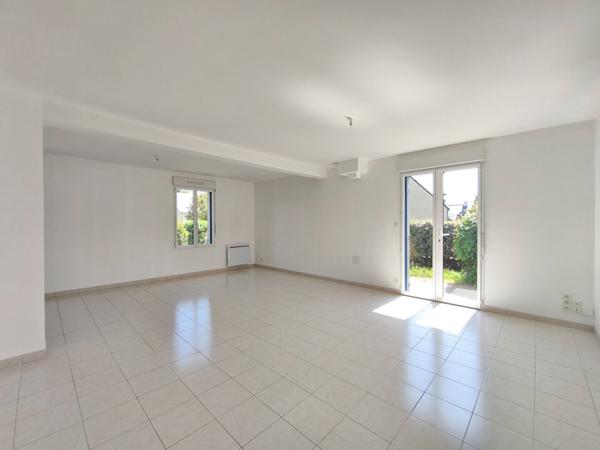 Maison Saint Jouan Des Guerets 6 pièce(s) 115.70 m2 à louer